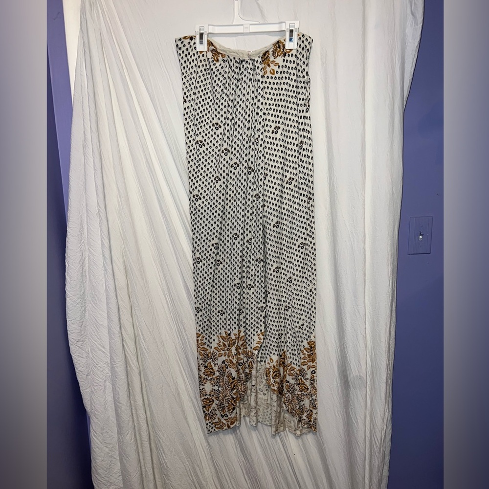 Maxi skirt